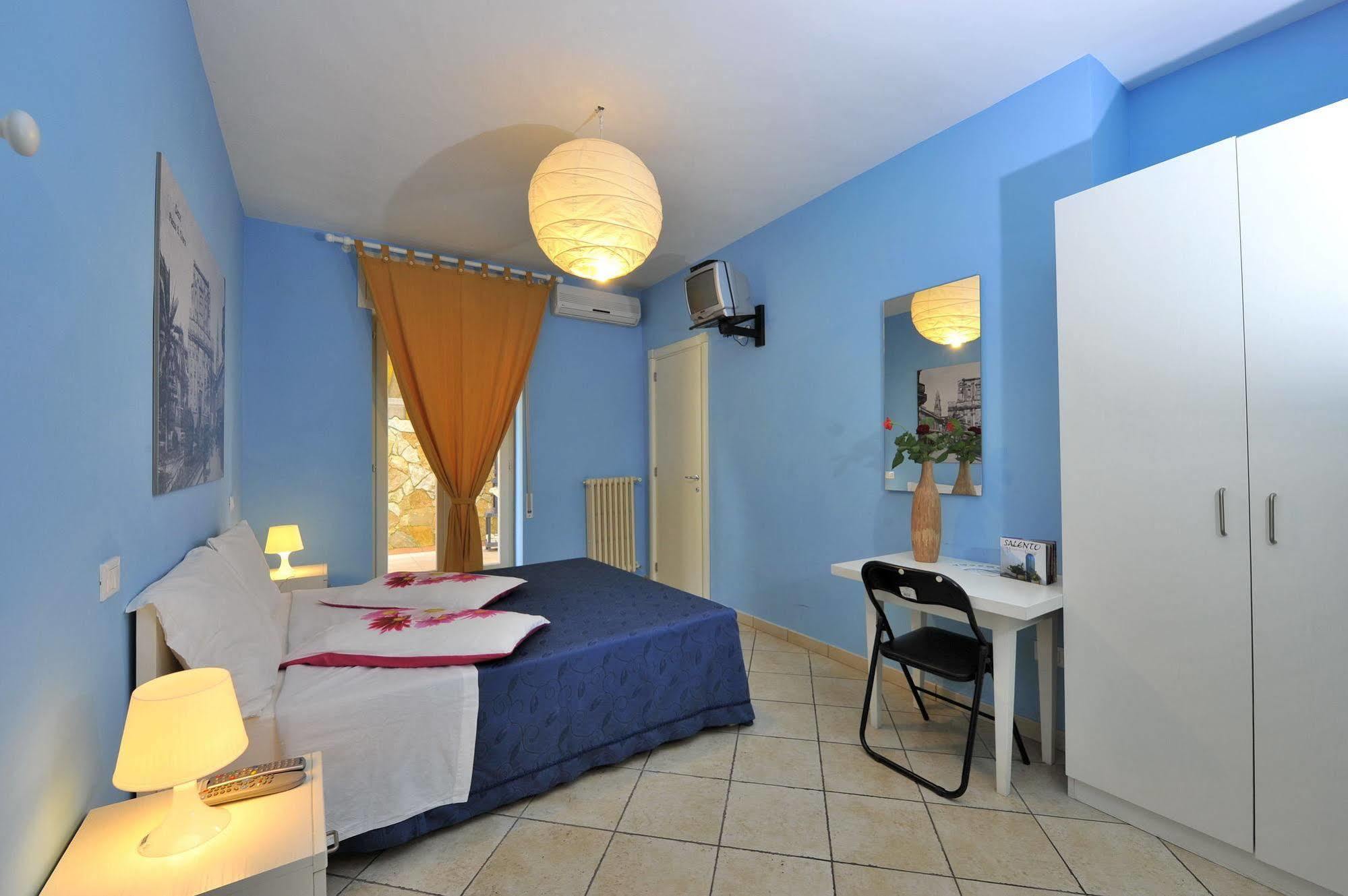 Barocco.Oberdan Bed and Breakfast Lecce Exteriör bild