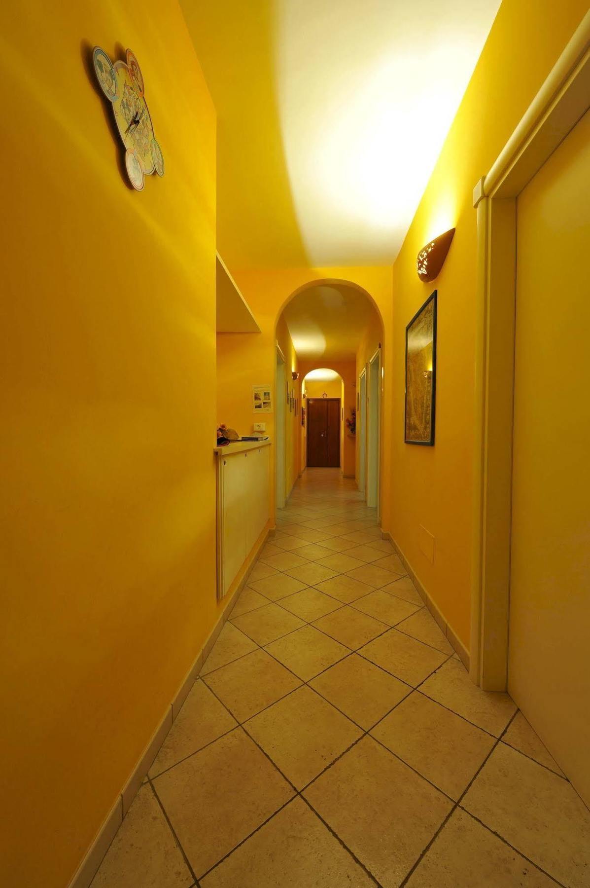 Barocco.Oberdan Bed and Breakfast Lecce Exteriör bild